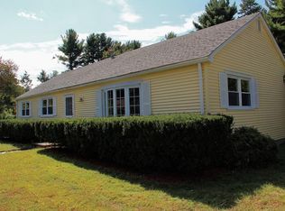 1872 Parker St, Springfield, MA 01128