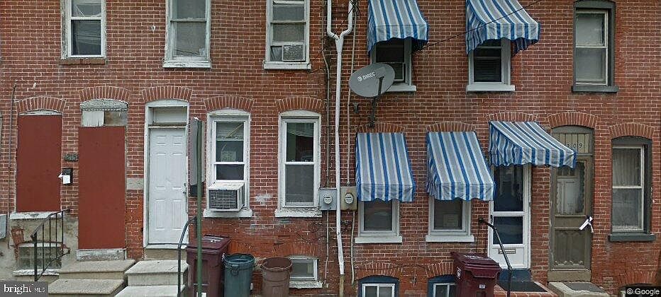 1st image of 1213 Pleasant St