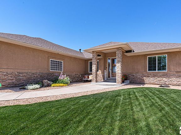 2nd image of 3531 Maricopa Dr