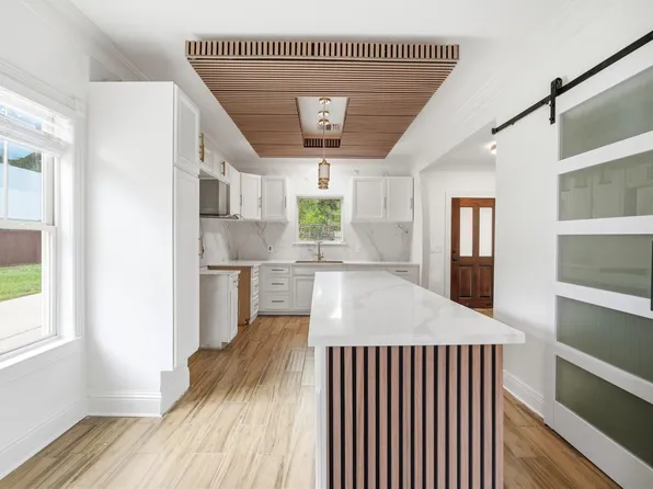 18948 Iris Ln, Porter, TX 77365