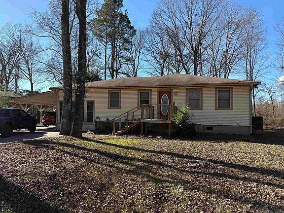 2nd image of 1304 Blue Acres St