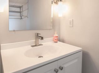 6479 Brick Hearth Ct, Alexandria, VA 22306