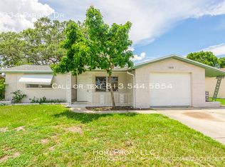 7034 Parrot Dr, Port Richey, FL 34668