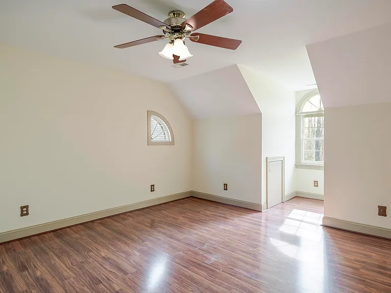3125 Beau Mont Farm Rd — Photo 39