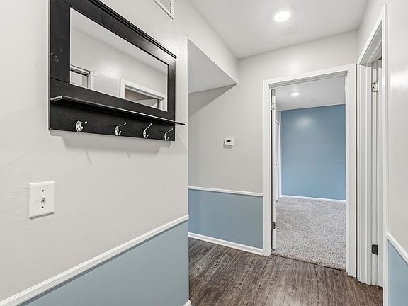 3rd image of 114 Lanark Ct APT C