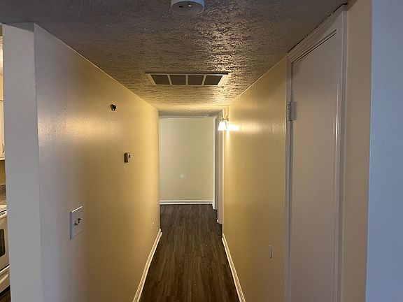 4th image of 105 Pear Orchard Estates Dr #1F