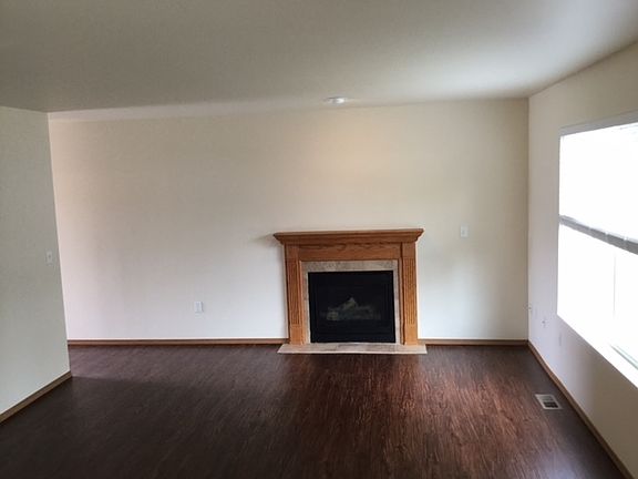 2nd image of 18501 16th Avenue Ct E