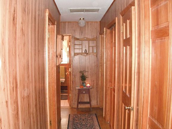 5th image of 107 Valerie Dr
