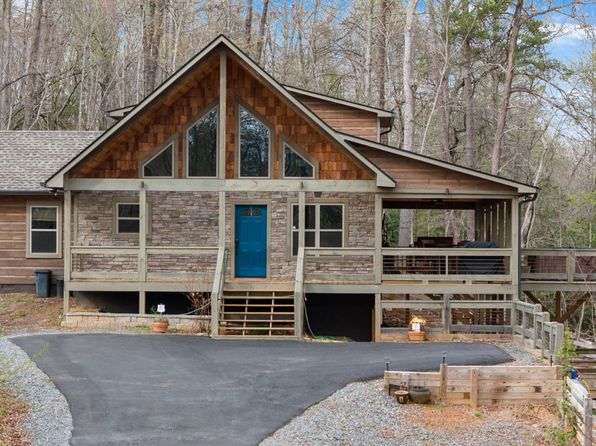 57 River Ridge Dr