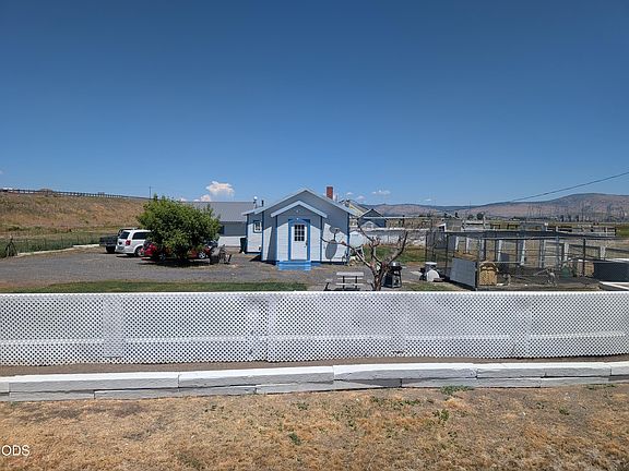 4th image of 109 Miller Island Rd