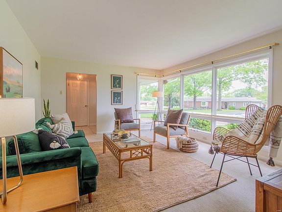 5th image of 9503 Breuer Dr