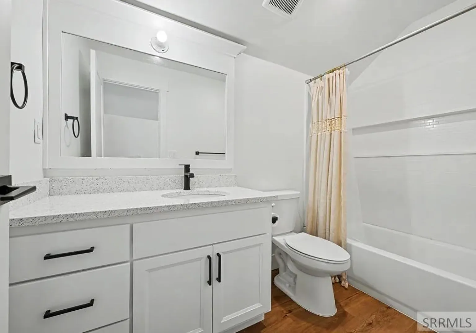 363 Eliza Joy Lane - 1 — Photo 4