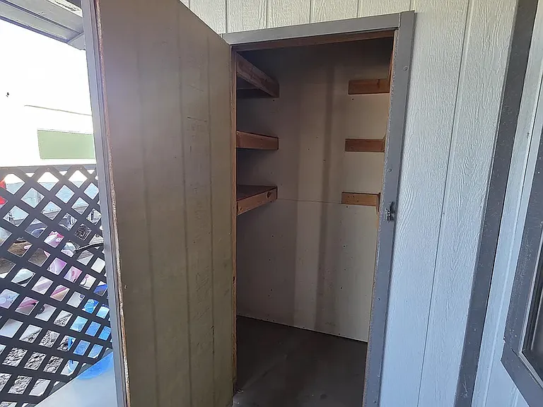 455 E Junction St #4 — Photo 37