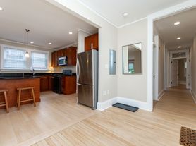 22 Centre St, Cambridge, MA