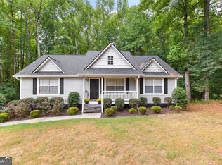 627 Hardwood Ln, McDonough, GA