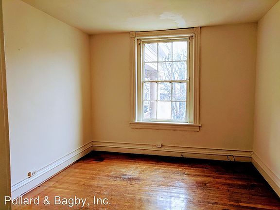 5th image of 2710 W Grace St APT 06