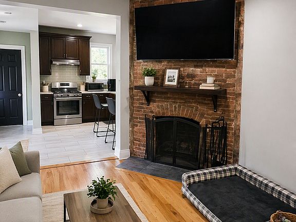 3rd image of 368 Seminary Ave #1A