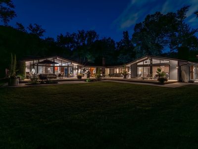 5385 Bywood Rd, Bloomfield Hills, MI, 48302