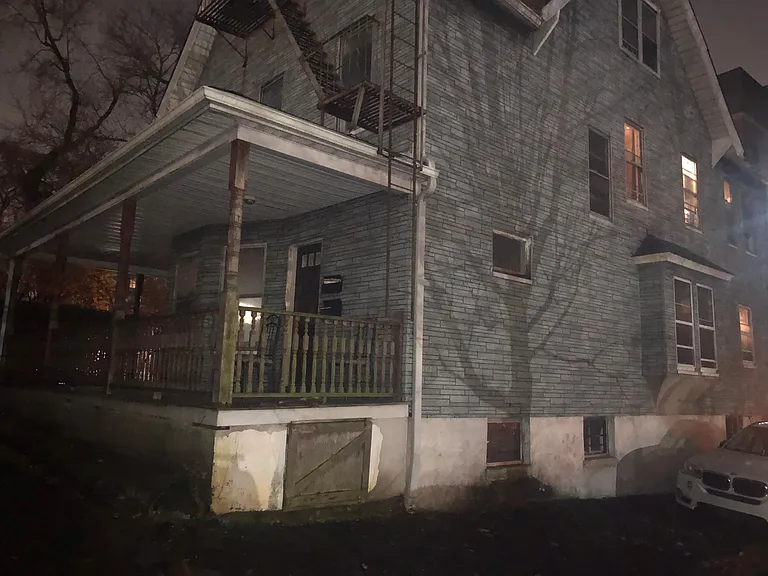 11 William St #3 — Photo 11