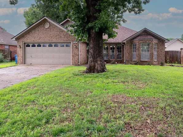 2905 Adam St, Conway, AR 72034