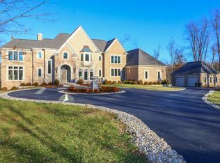 8386 Kugler Mill Rd, Cincinnati, OH 45243