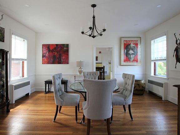 4th image of 67 Park Pl