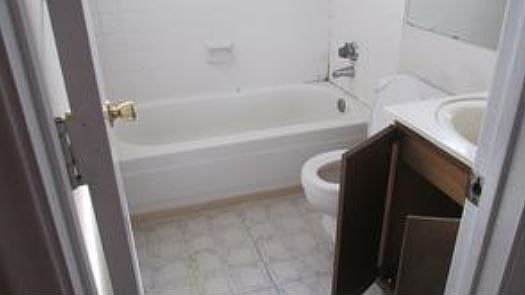 3rd image of 7735 W Meadowbrook Ave