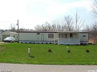 6234 Fenkell Rd, Andover, OH 44003