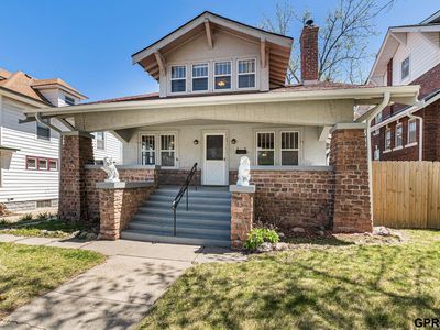 2227 S 32nd Ave, Omaha, NE, 68105