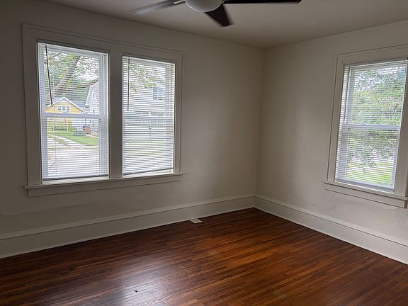 3rd image of 1404 S Center St