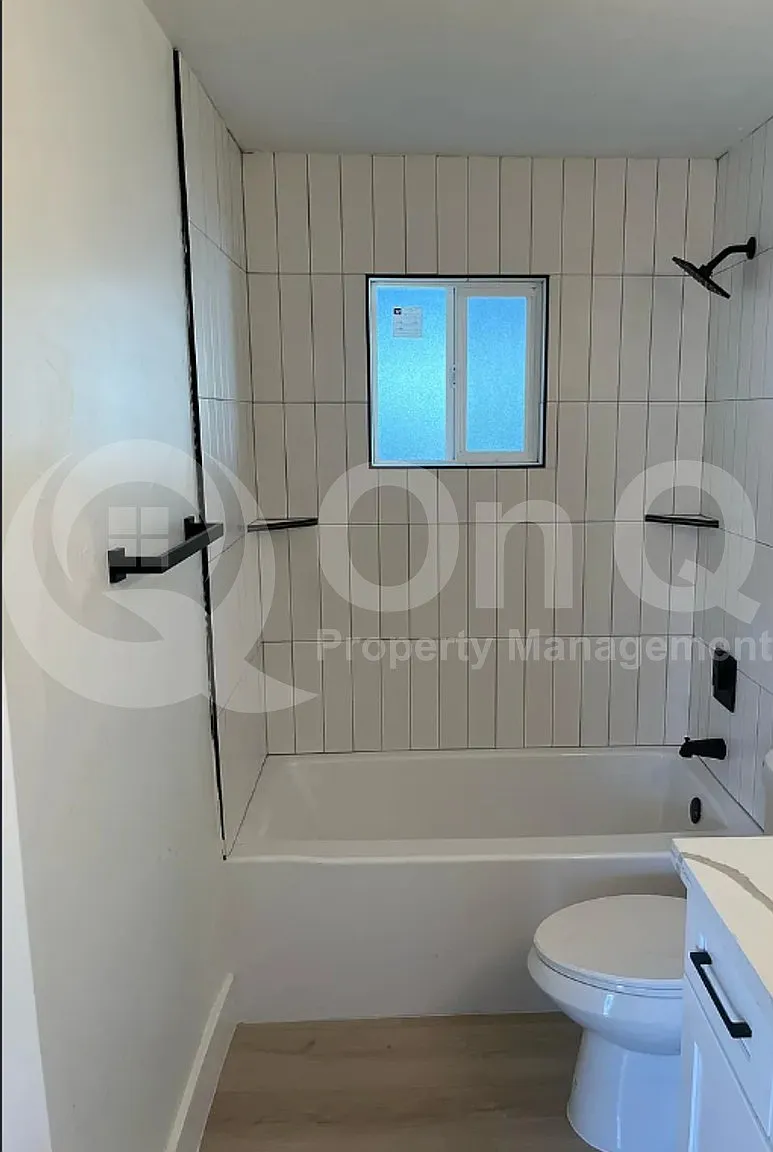 Studio, 1.0 bath, 600 sqft, $975 — Photo 3