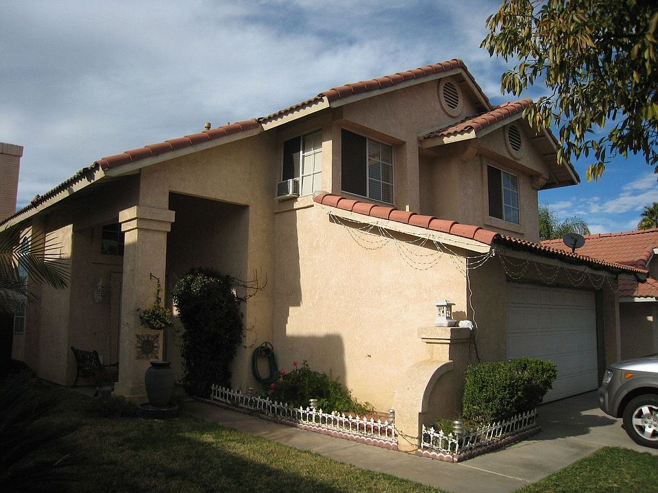 COMPIMENTS OF PARK PLACE REAL ESTATE