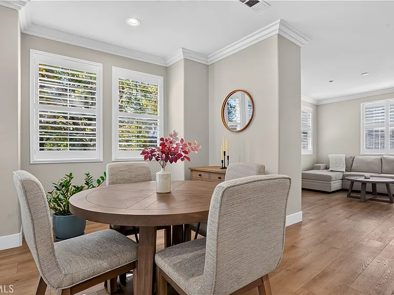 53 Sheridan Ln — Photo 10