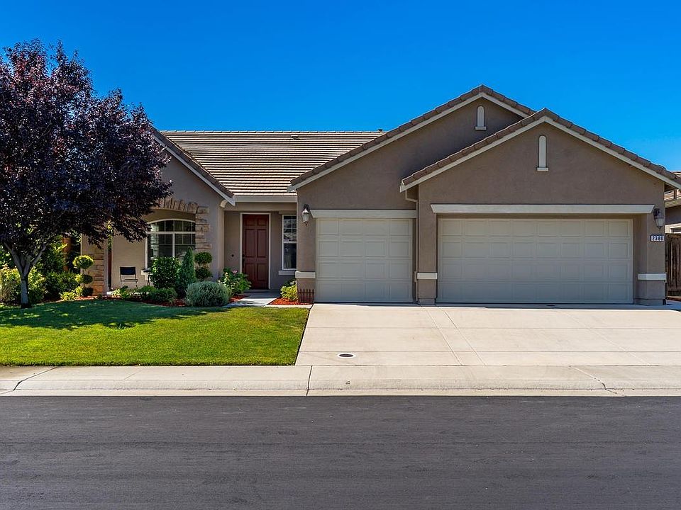1st image of 2380 Staxton Cir