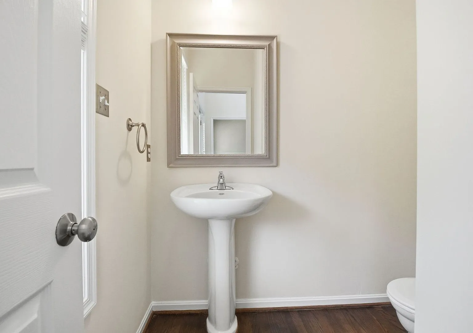 950 Grouse Pointe Dr — Photo 3