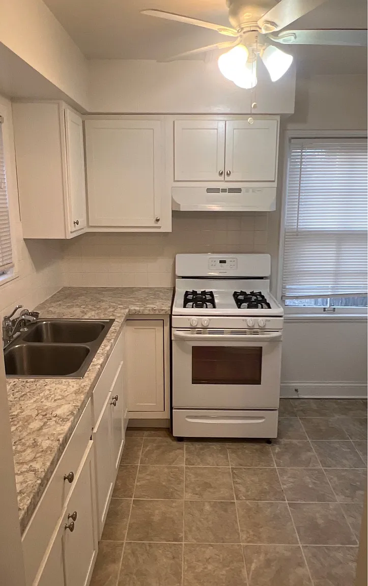 415-417 W. Keith Avenue - 2 — Photo 1