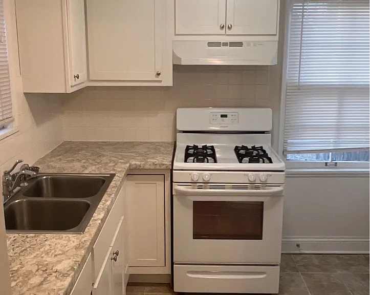 417 W Keith Ave — Photo 1