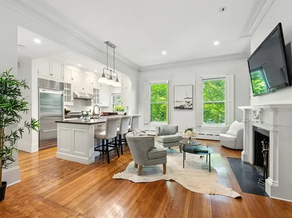 375 Marlborough St APT 1, Boston, MA 02115