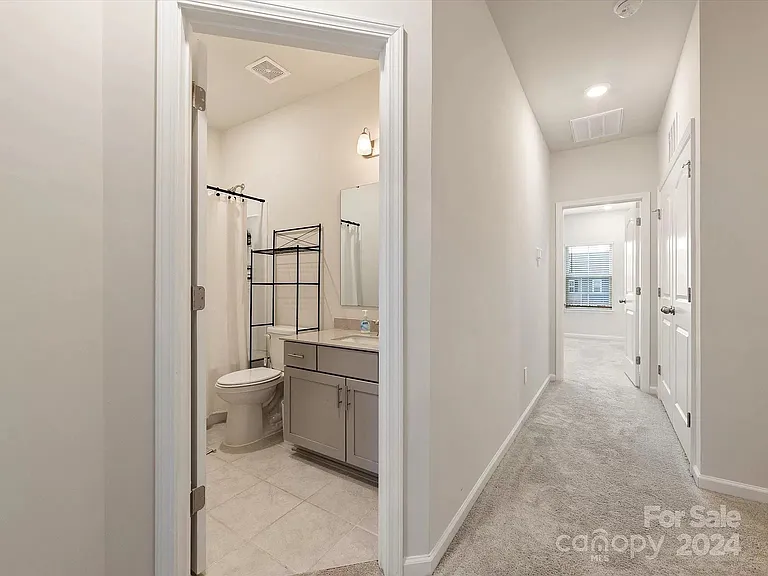 10118 Hemingway Pl — Photo 38