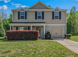 4077 Parkside Meadow Ct, Winston Salem, NC 27127