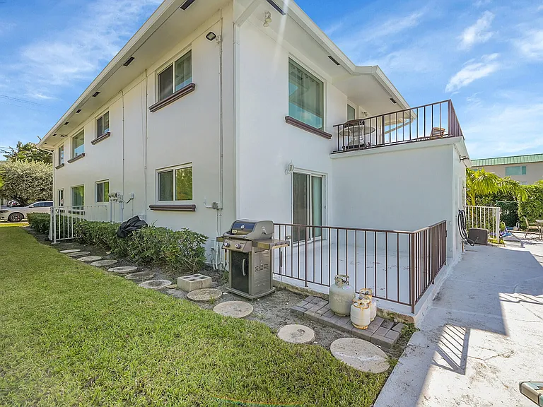 1702 S Ocean Blvd #1 — Photo 32