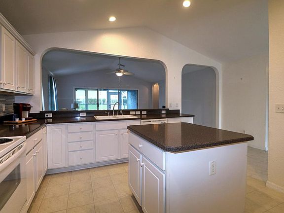 5th image of 12096 SE 175th St