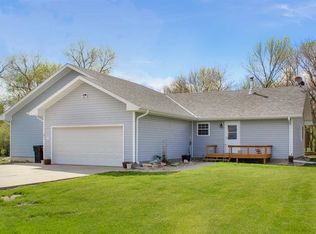 4 44th Rd, Columbus, NE 68601