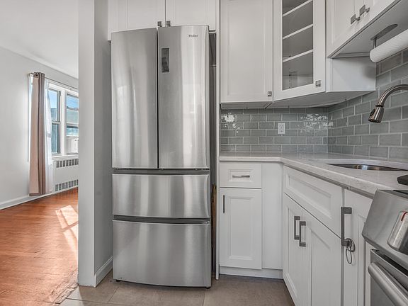 3rd image of 81-05 35th Ave APT 4K