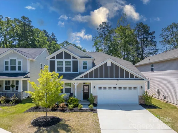 5028 Colline Ct, Charlotte, NC 28216