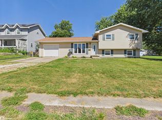 1991 Church St, Hamilton, IL 62341