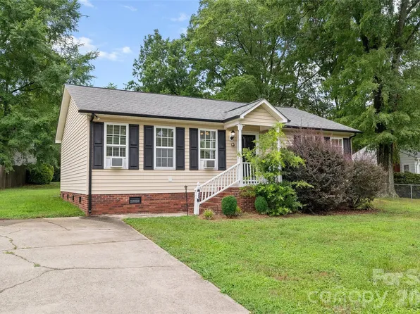 407 Cook St, Kannapolis, NC 28083
