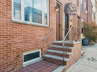 2141 S Hicks St, Philadelphia, PA 19145