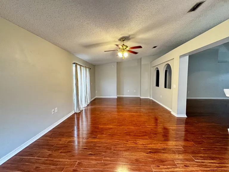 850 Welch Hill Cir — Photo 5