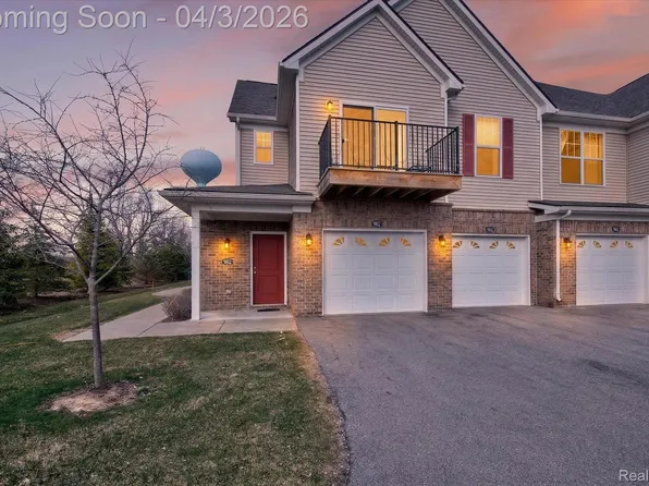 9812 Ridge Run #55, Howell, MI 48855